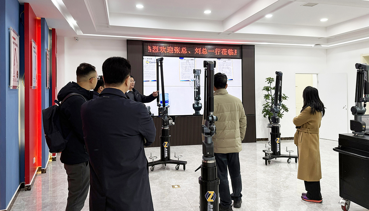 共鉴“中国精度”，携手赢战未来 | 康卓奈斯迎来经销商伙伴参观交流